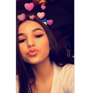 Meet your Posher, Jasmine